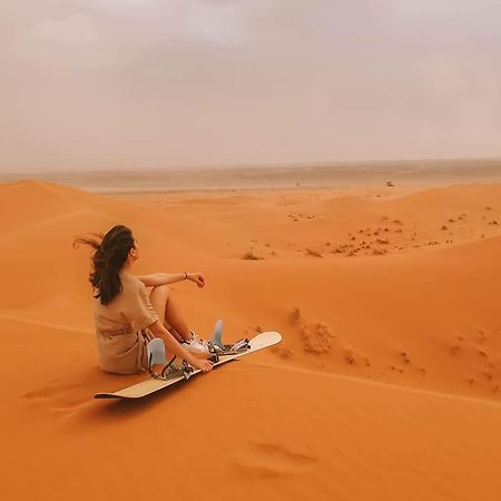 מרזאוגה Sahara Luxury Tented Camp מראה חיצוני תמונה