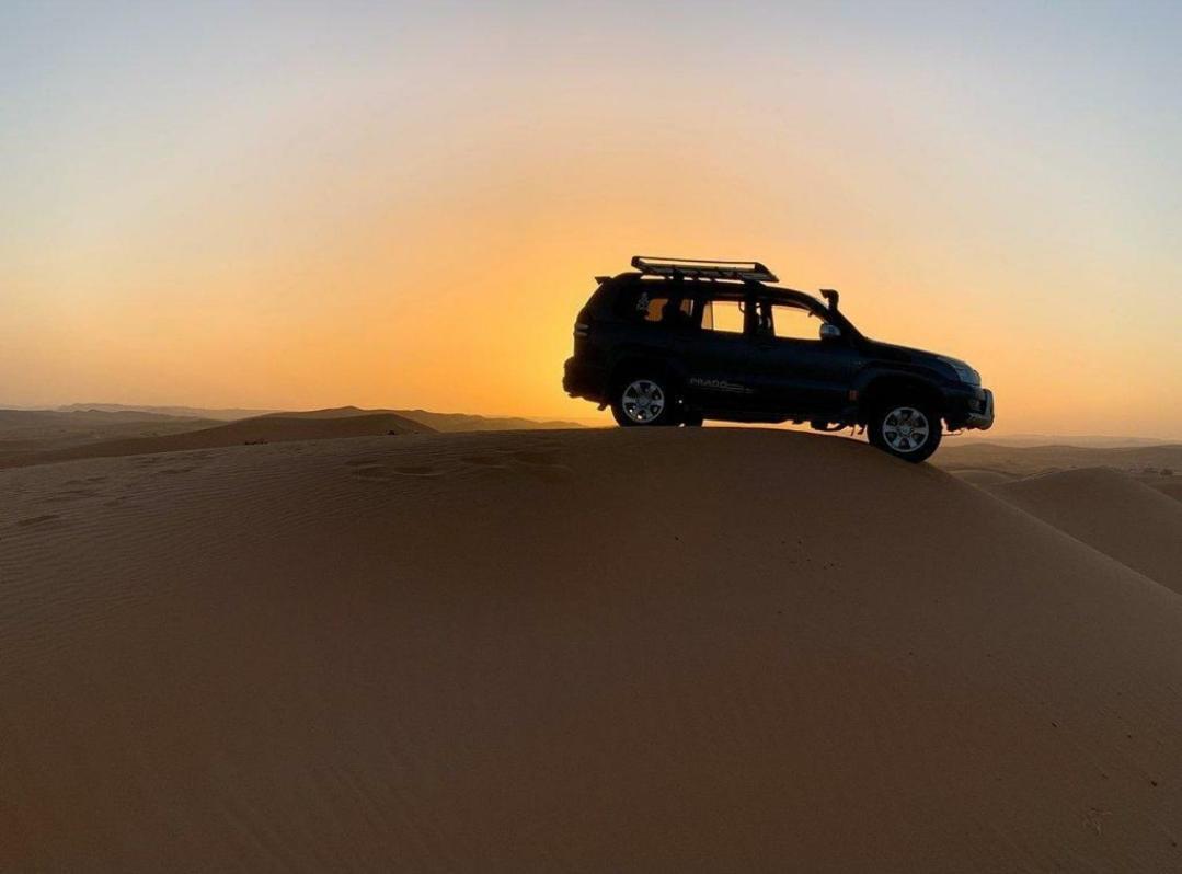 מרזאוגה Sahara Luxury Tented Camp מראה חיצוני תמונה